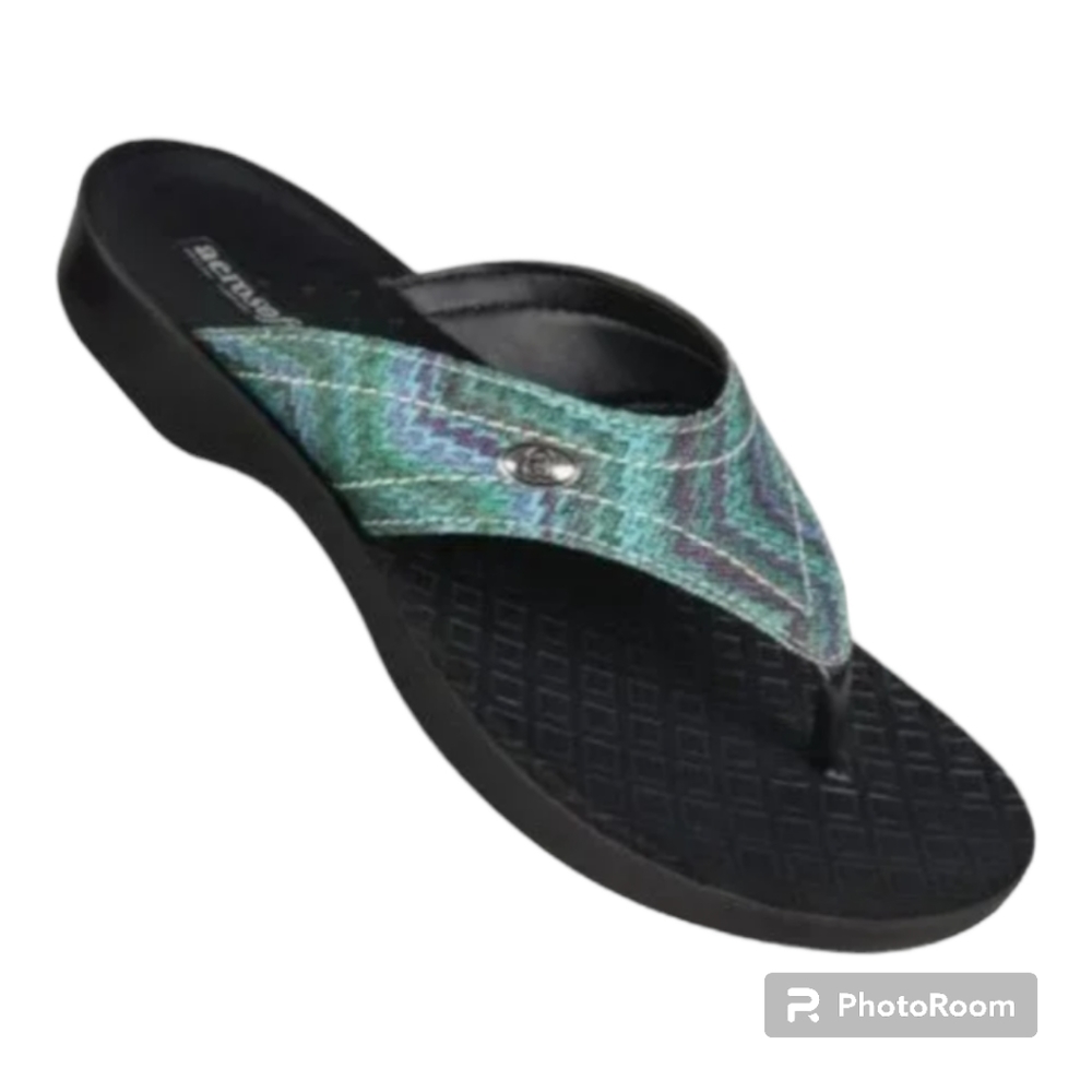 🐞2/$15 - Aerosoft Womens Sandals- Size 8/8.5